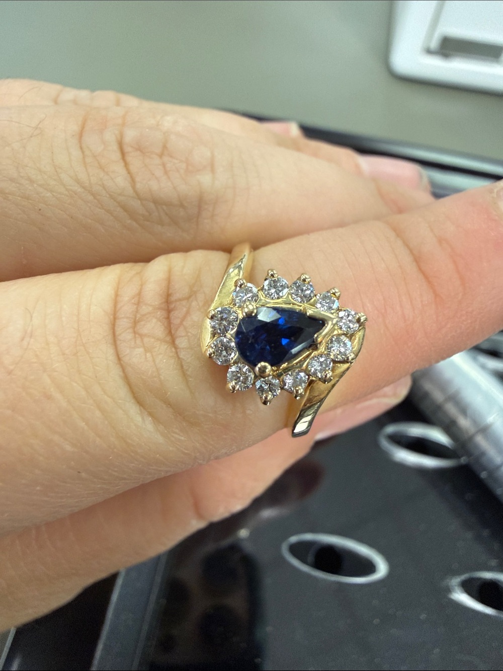 Sapphire and diamond ring - size 4 1/2